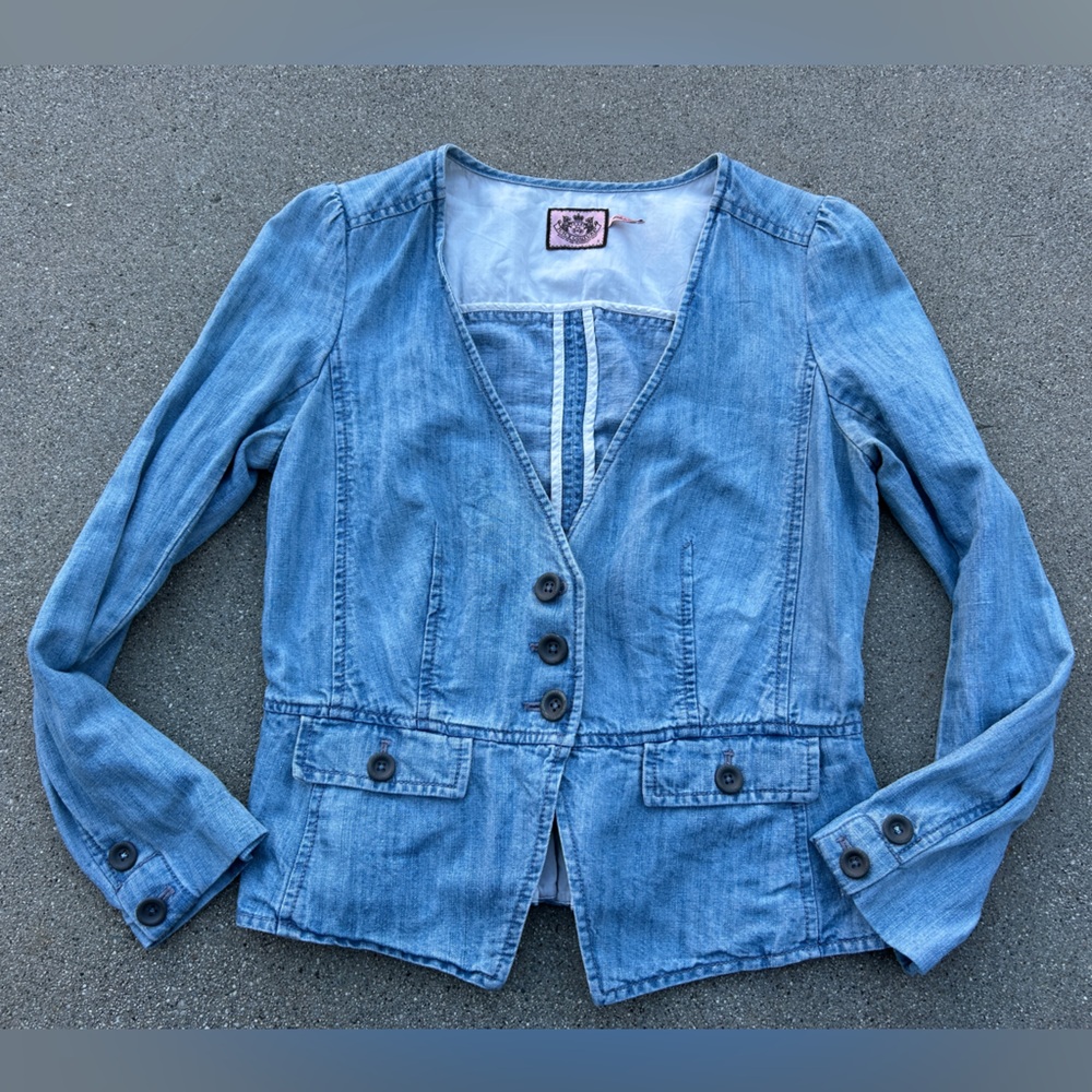 Juicy Couture Women's Blue Denim Jacket Size Small